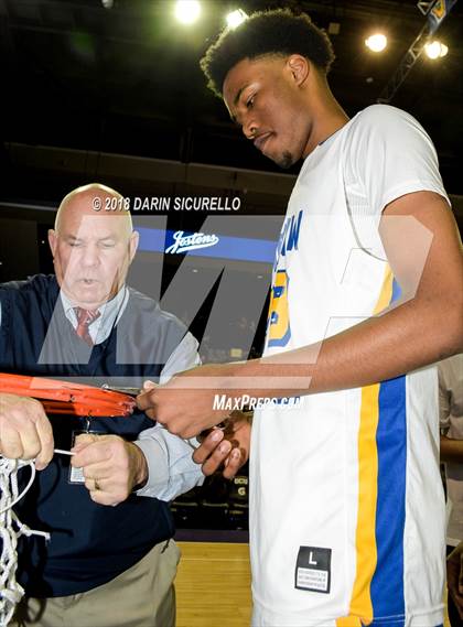 Thumbnail 2 in Salpointe Catholic vs. Shadow Mountain (AIA 4A Final Awards)  photogallery.
