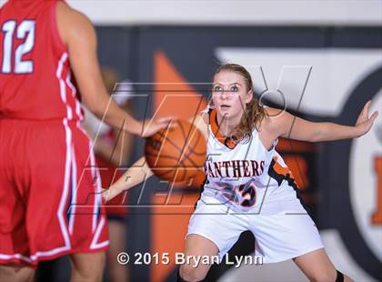 Thumbnail 1 in Lenoir City vs. West photogallery.