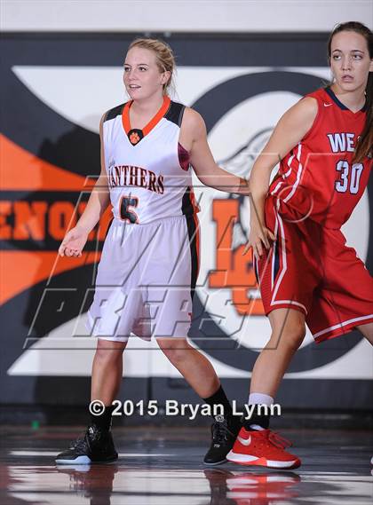 Thumbnail 3 in Lenoir City vs. West photogallery.