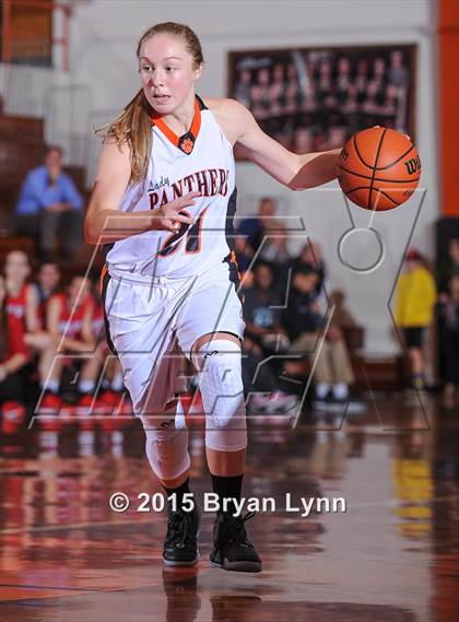Thumbnail 2 in Lenoir City vs. West photogallery.