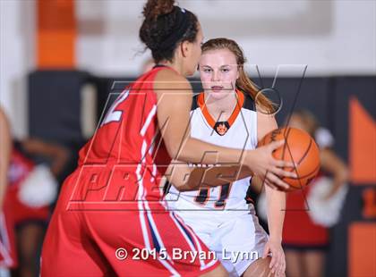 Thumbnail 2 in Lenoir City vs. West photogallery.