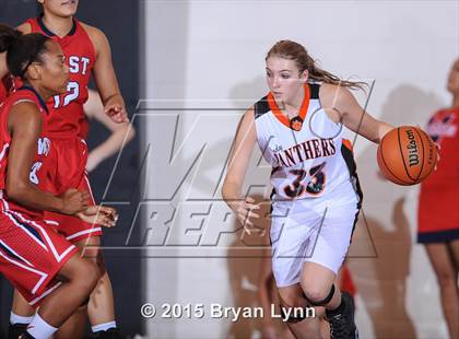 Thumbnail 1 in Lenoir City vs. West photogallery.