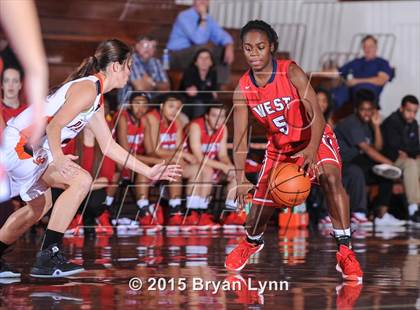 Thumbnail 1 in Lenoir City vs. West photogallery.