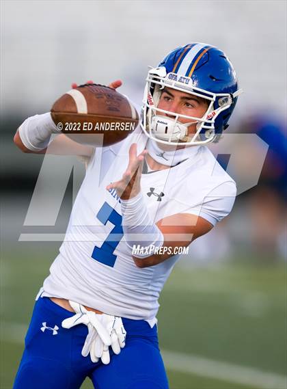 Thumbnail 2 in Bingham @ Bishop Manogue photogallery.