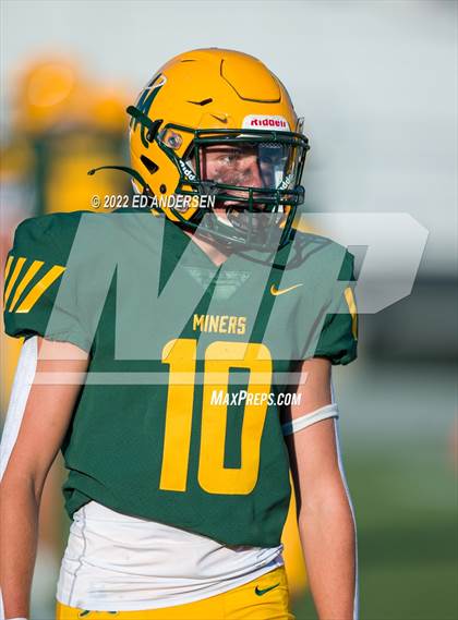 Thumbnail 1 in Bingham @ Bishop Manogue photogallery.