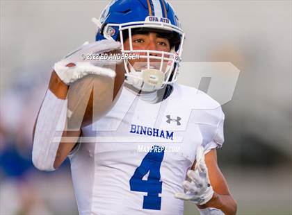 Thumbnail 2 in Bingham @ Bishop Manogue photogallery.