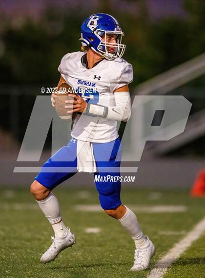 Thumbnail 1 in Bingham @ Bishop Manogue photogallery.