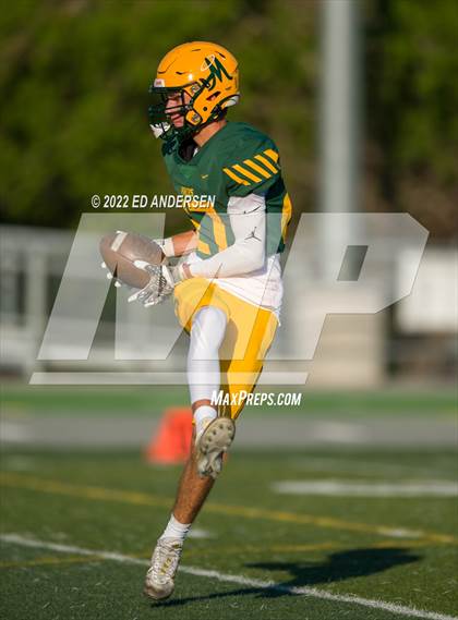 Thumbnail 1 in Bingham @ Bishop Manogue photogallery.