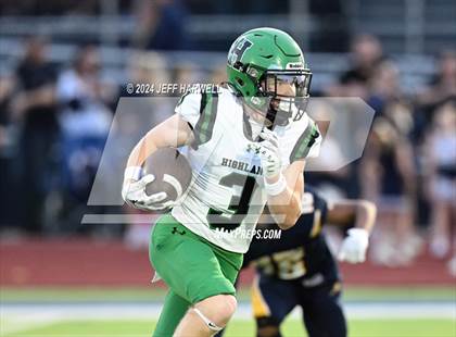 Thumbnail 3 in Highland @ Tallmadge photogallery.