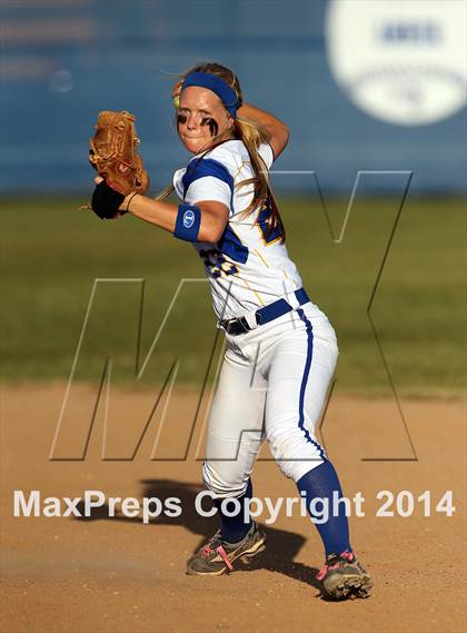 Thumbnail 3 in Pflugerville vs Del Valle (5A Region 2 Bi-District Playoff) photogallery.