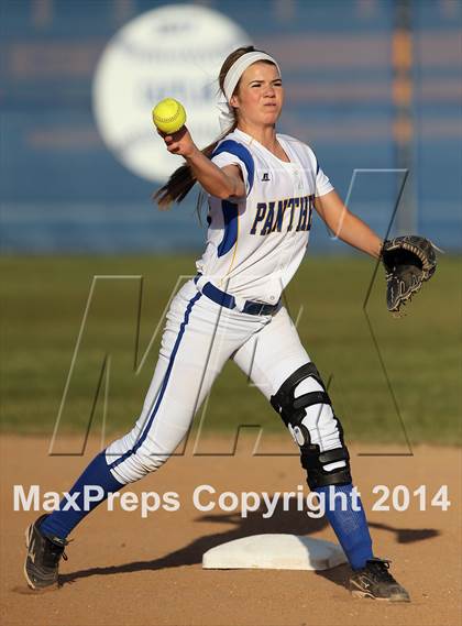 Thumbnail 2 in Pflugerville vs Del Valle (5A Region 2 Bi-District Playoff) photogallery.