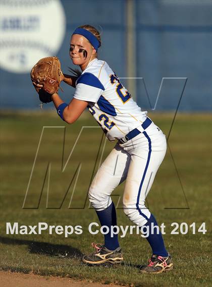 Thumbnail 1 in Pflugerville vs Del Valle (5A Region 2 Bi-District Playoff) photogallery.