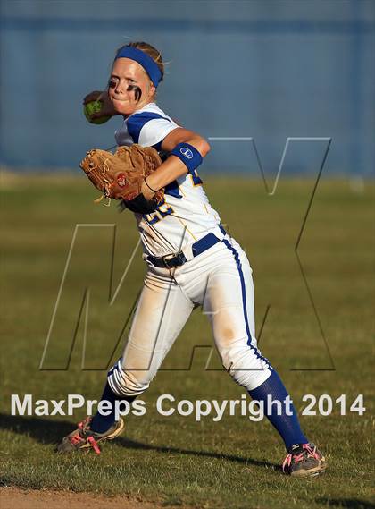 Thumbnail 3 in Pflugerville vs Del Valle (5A Region 2 Bi-District Playoff) photogallery.