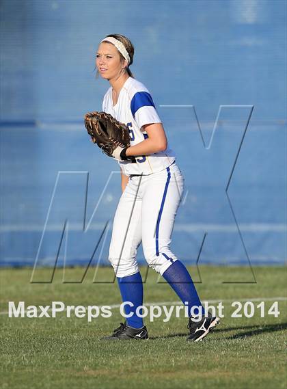 Thumbnail 2 in Pflugerville vs Del Valle (5A Region 2 Bi-District Playoff) photogallery.