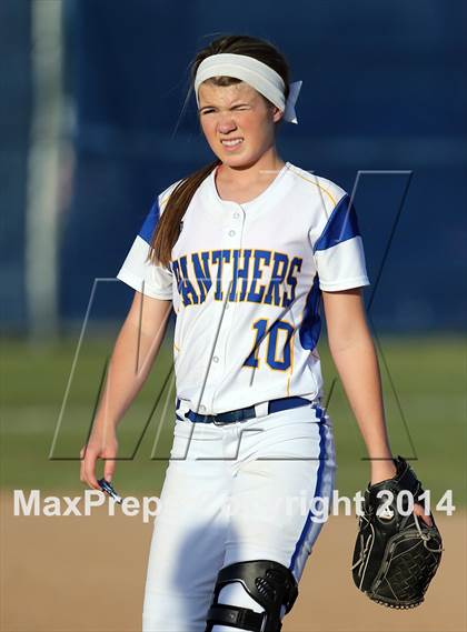 Thumbnail 3 in Pflugerville vs Del Valle (5A Region 2 Bi-District Playoff) photogallery.