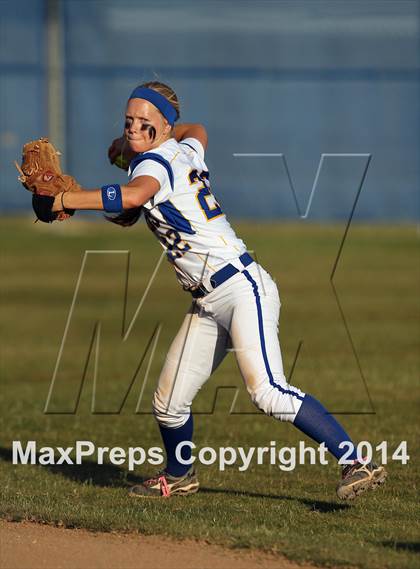Thumbnail 2 in Pflugerville vs Del Valle (5A Region 2 Bi-District Playoff) photogallery.