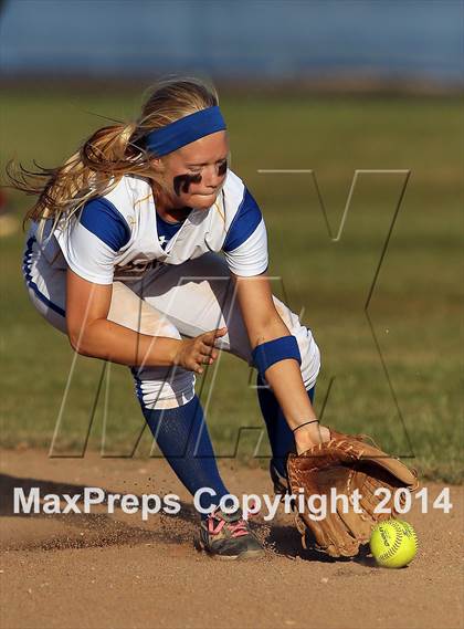 Thumbnail 3 in Pflugerville vs Del Valle (5A Region 2 Bi-District Playoff) photogallery.