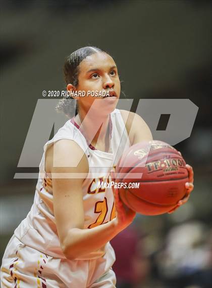 Thumbnail 2 in Clovis North vs. Clovis West (CIF Open Division Central Section Final) photogallery.