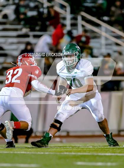 Thumbnail 3 in Monahans vs. Perryton (UIL 4A Bi-District Playoff) photogallery.