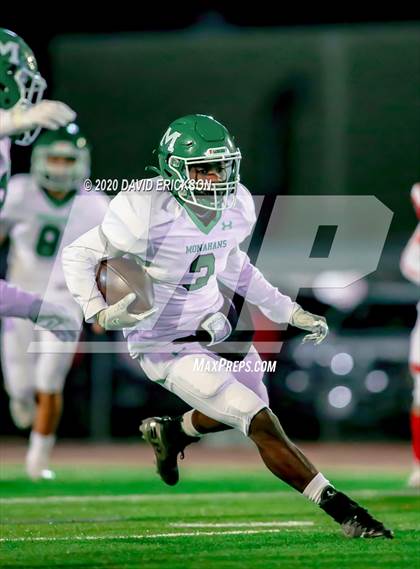 Thumbnail 3 in Monahans vs. Perryton (UIL 4A Bi-District Playoff) photogallery.