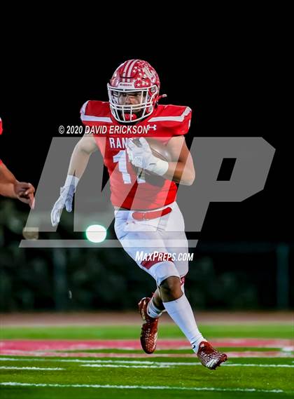 Thumbnail 3 in Monahans vs. Perryton (UIL 4A Bi-District Playoff) photogallery.