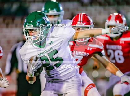 Thumbnail 3 in Monahans vs. Perryton (UIL 4A Bi-District Playoff) photogallery.