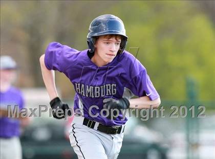 Thumbnail 3 in Iroquois @ Hamburg photogallery.