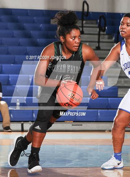 Thumbnail 3 in Cypress Creek vs. Clear Falls (McDonald's Texas Invitational) photogallery.