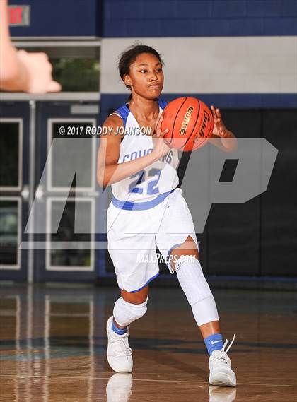 Thumbnail 1 in Cypress Creek vs. Clear Falls (McDonald's Texas Invitational) photogallery.
