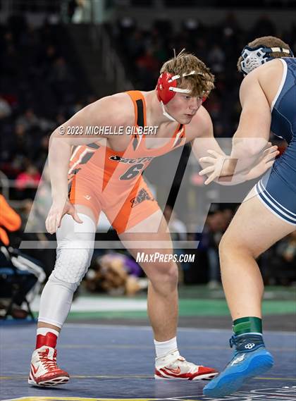 Thumbnail 2 in NYSPHSAA Division 2 Semifinals photogallery.