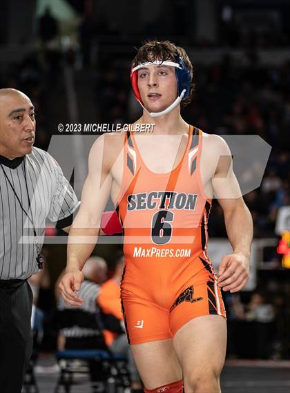 Thumbnail 1 in NYSPHSAA Division 2 Semifinals photogallery.