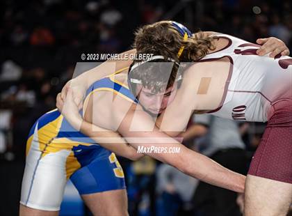 Thumbnail 1 in NYSPHSAA Division 2 Semifinals photogallery.
