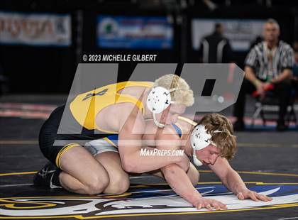 Thumbnail 2 in NYSPHSAA Division 2 Semifinals photogallery.