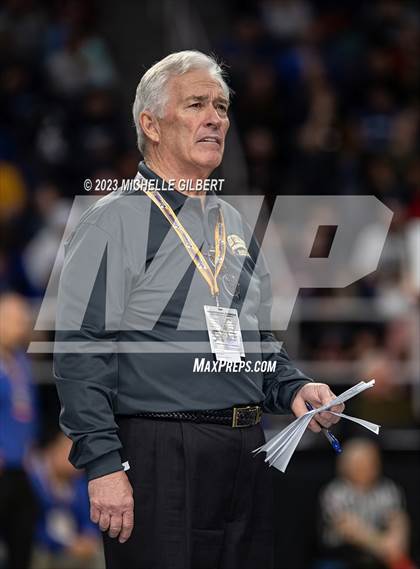 Thumbnail 1 in NYSPHSAA Division 2 Semifinals photogallery.
