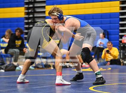Thumbnail 2 in Klein Oak @ Klein photogallery.
