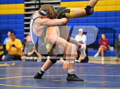 Thumbnail 1 in Klein Oak @ Klein photogallery.