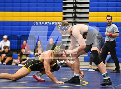 Thumbnail 1 in Klein Oak @ Klein photogallery.
