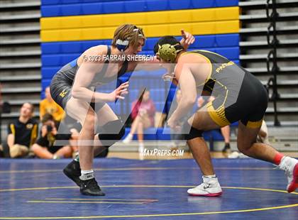 Thumbnail 3 in Klein Oak @ Klein photogallery.