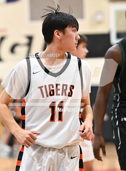 Thumbnail 2 in D'Evelyn @ Lakewood photogallery.