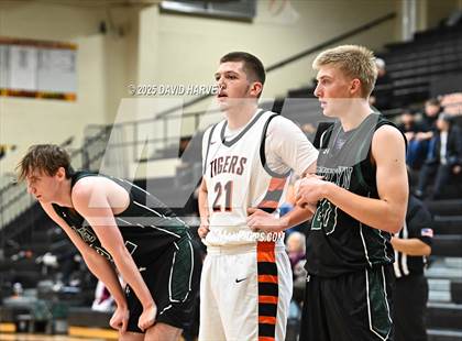 Thumbnail 1 in D'Evelyn @ Lakewood photogallery.