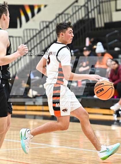 Thumbnail 1 in D'Evelyn @ Lakewood photogallery.