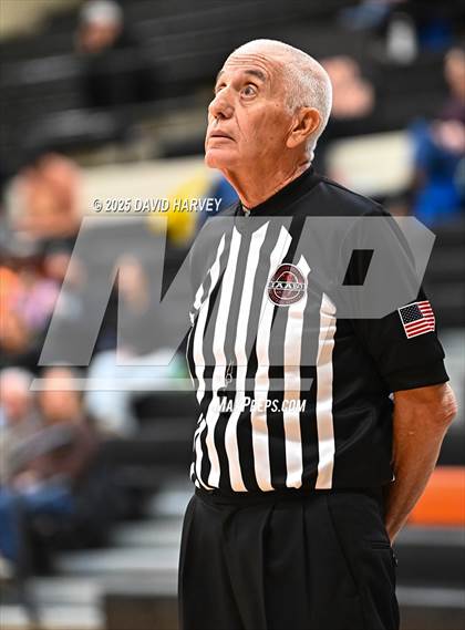 Thumbnail 1 in D'Evelyn @ Lakewood photogallery.