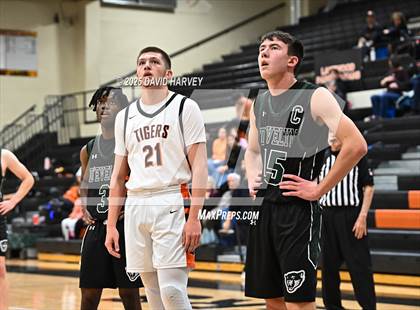 Thumbnail 2 in D'Evelyn @ Lakewood photogallery.