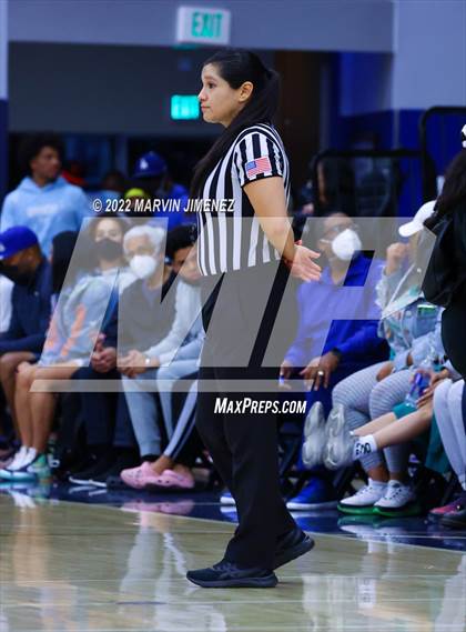 Thumbnail 2 in Cathedral Catholic @ Sierra Canyon photogallery.
