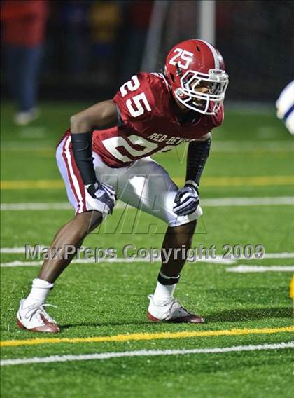 Thumbnail 3 in Marquette University vs Bradford (WIAA D1 Playoffs)  photogallery.