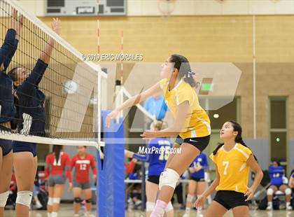 Thumbnail 2 in Montgomery vs High Tech CV (Falcons Tournament) photogallery.