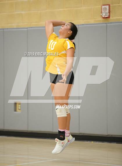 Thumbnail 2 in Montgomery vs High Tech CV (Falcons Tournament) photogallery.