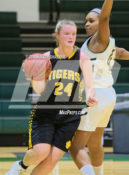 Thumbnail 2 in Chapel Hill @ Cardinal Gibbons photogallery.
