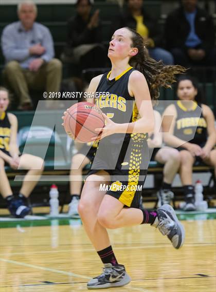 Thumbnail 1 in Chapel Hill @ Cardinal Gibbons photogallery.