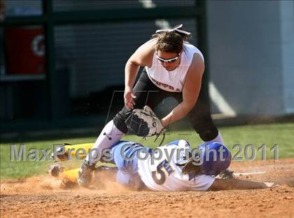 Thumbnail 3 in Keller Central vs. Boswell (Mansfield Tournament)  photogallery.